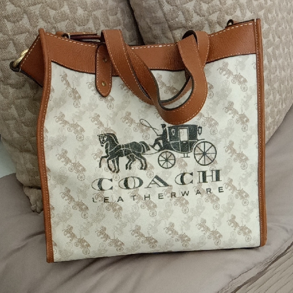 Coach Canvas Signature Tote in Cream and Brown
